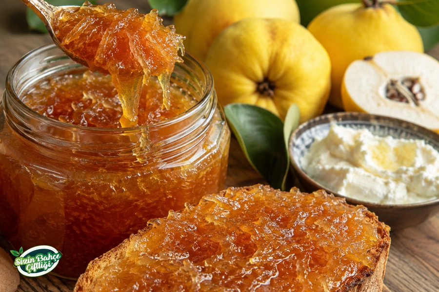 Sizin Bahçe Çiftliği Ayva Reçeli 720 gr.