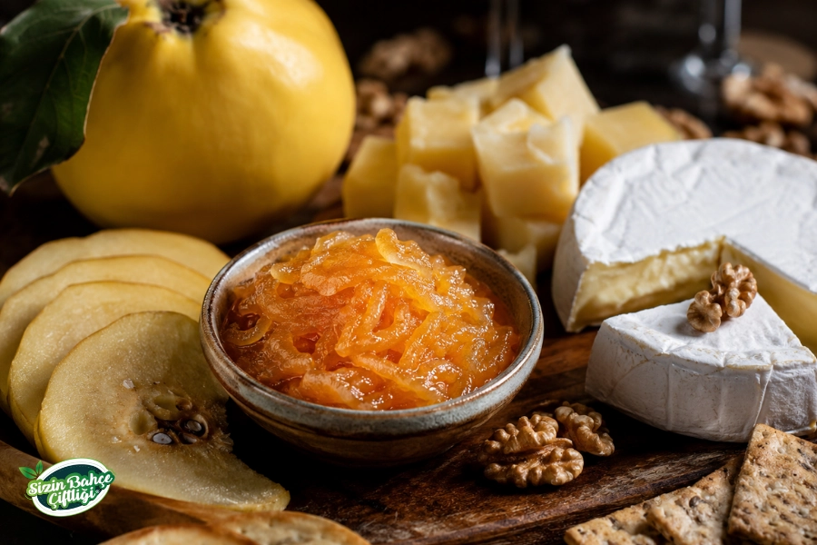 Sizin Bahçe Çiftliği Ayva Reçeli 720 gr.