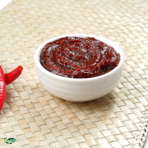 Sizin Bahçe Çiftliği Tatlı Biber Salçası 1000 gr.